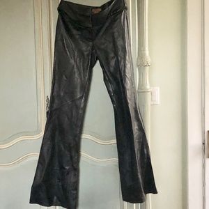 ARDEN B. Vintage Soft Supple Black Leather Slit-Back Flare Pants - Size 4